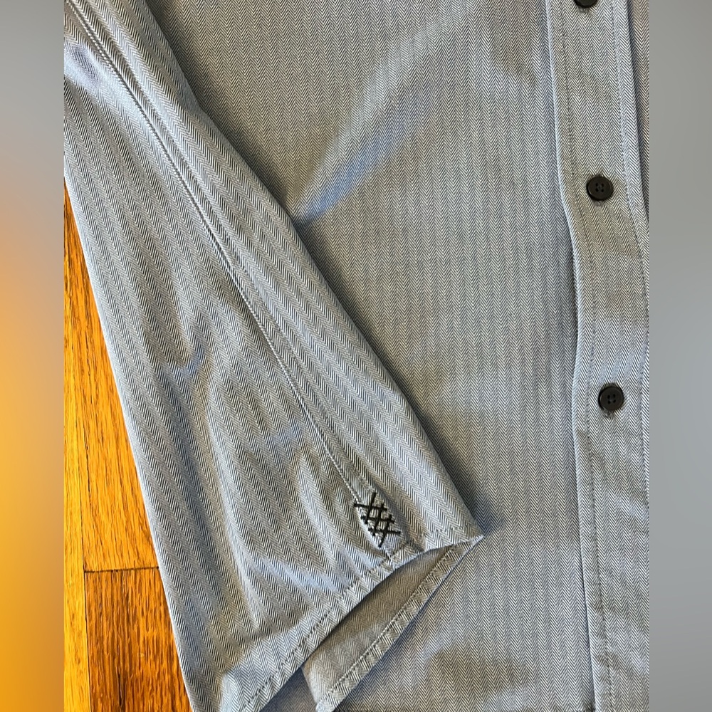Rhone Commuter Long Sleeve - Picture 4 of 7